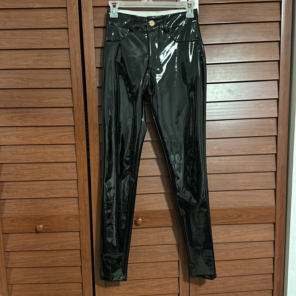 Paten leather pants faux